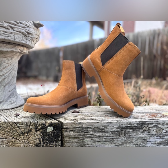 NEW Timberland Womens Carnaby Cool Chelsea Boot - Tan Size 9 - Picture 4 of 12